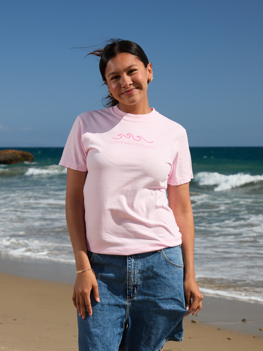 Happiness Comes in Waves T-Shirt - Pink