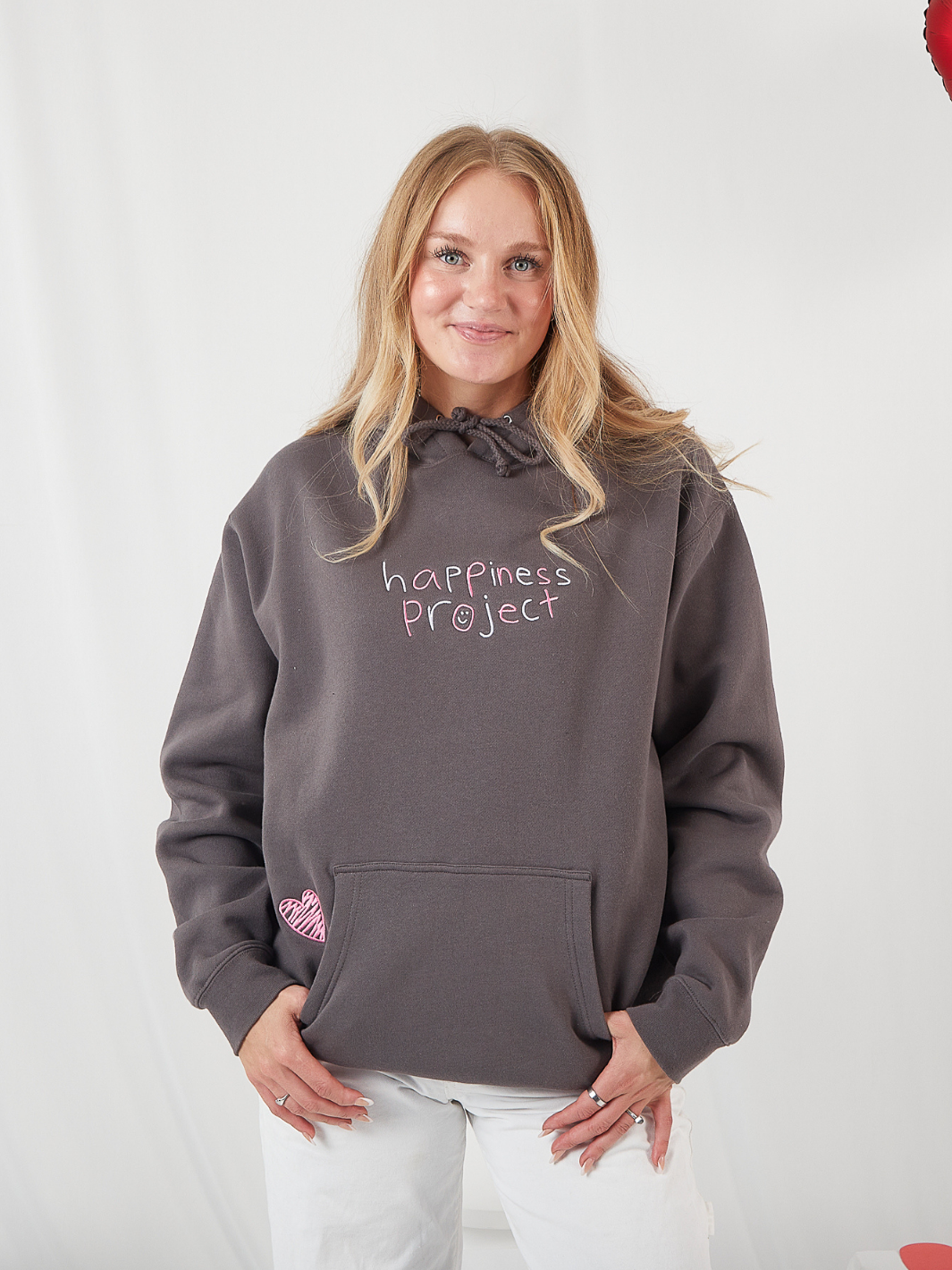 Heart In Hand Hoodie - Pepper