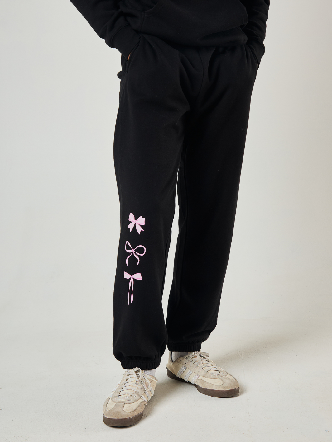 Kindly Tied Sweatpants