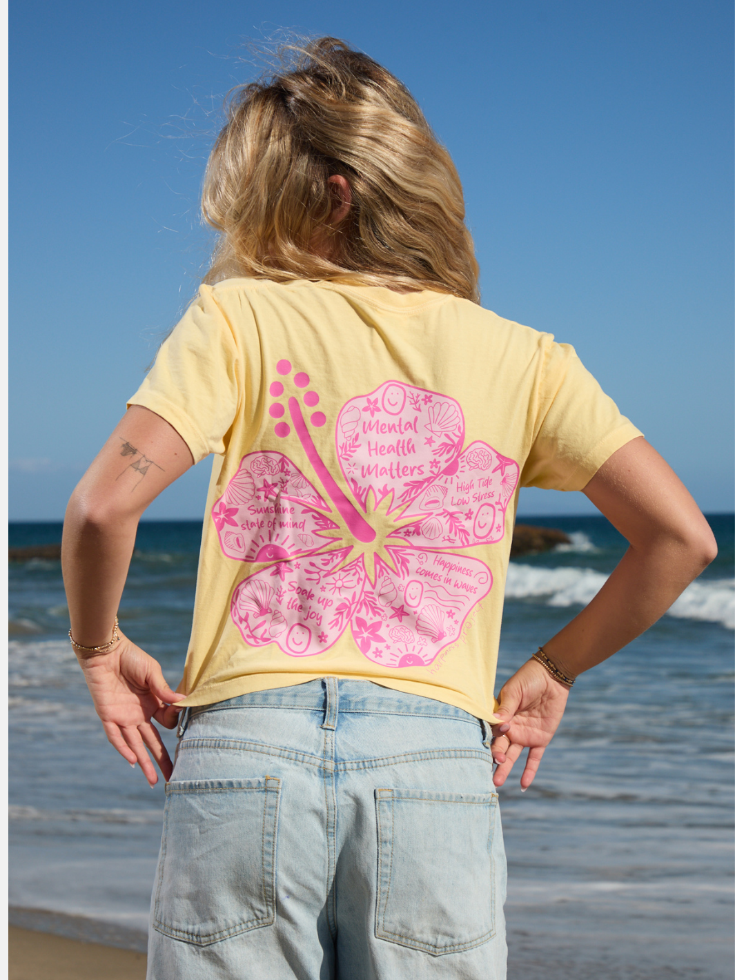 Paradise Bloom T-Shirt - Boxy Crop